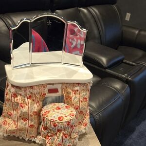 American Girl Molly Vanity and Stool Set